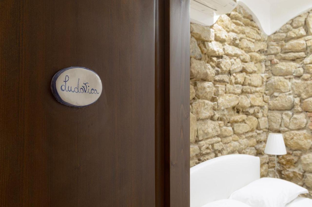 B&B Le Stanze Di Ludovica Termoli Ngoại thất bức ảnh