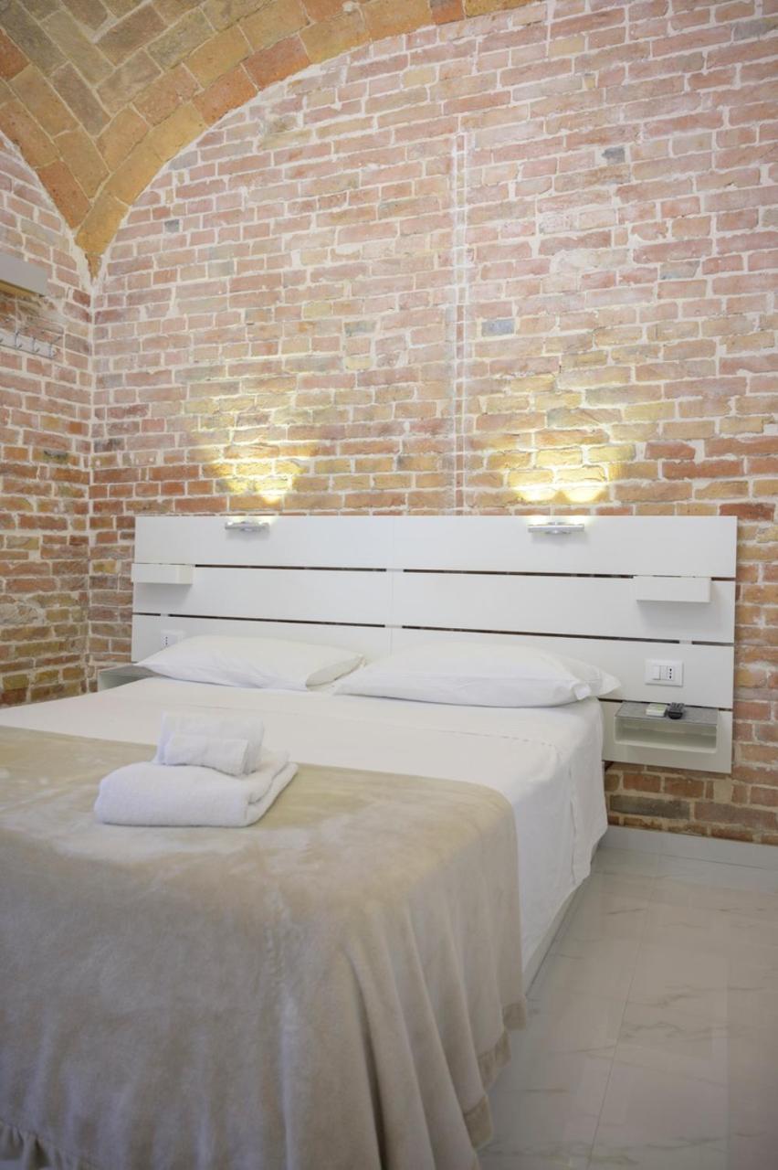 B&B Le Stanze Di Ludovica Termoli Ngoại thất bức ảnh