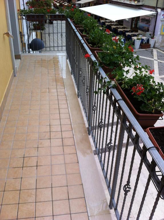 B&B Le Stanze Di Ludovica Termoli Ngoại thất bức ảnh